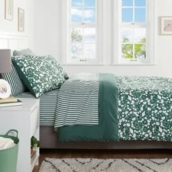 Room Essentials 39 Floral Printed Microfiber Reversible Comforter & Sheets Set Dark Green - Room Essentials™