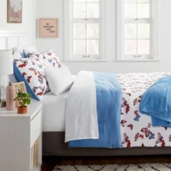 Room Essentials 37 Butterfly Print Microfiber Decorative Bed Set With Throw Blue/Red/White - Room Essentials™